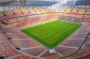 记者：国足主场对阵巴林可售球票5万以上