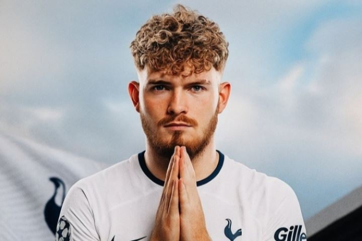 英媒：热刺出价4000万镑求购埃利奥特！红军愿出售但要求加回购