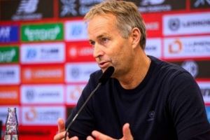 药厂主帅谈被绝平：1球领先时必须把防守做得更好