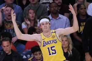 HoopsHype百大球员100-51：里夫斯52 杰伦-格林64 欧文79 乔治82