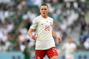 泽林斯基谈未来：国米有很多的比赛，我会为了自己的位置而战