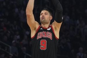 今天效率不高!武切维奇11中4得9分5板4助 正负值为-23